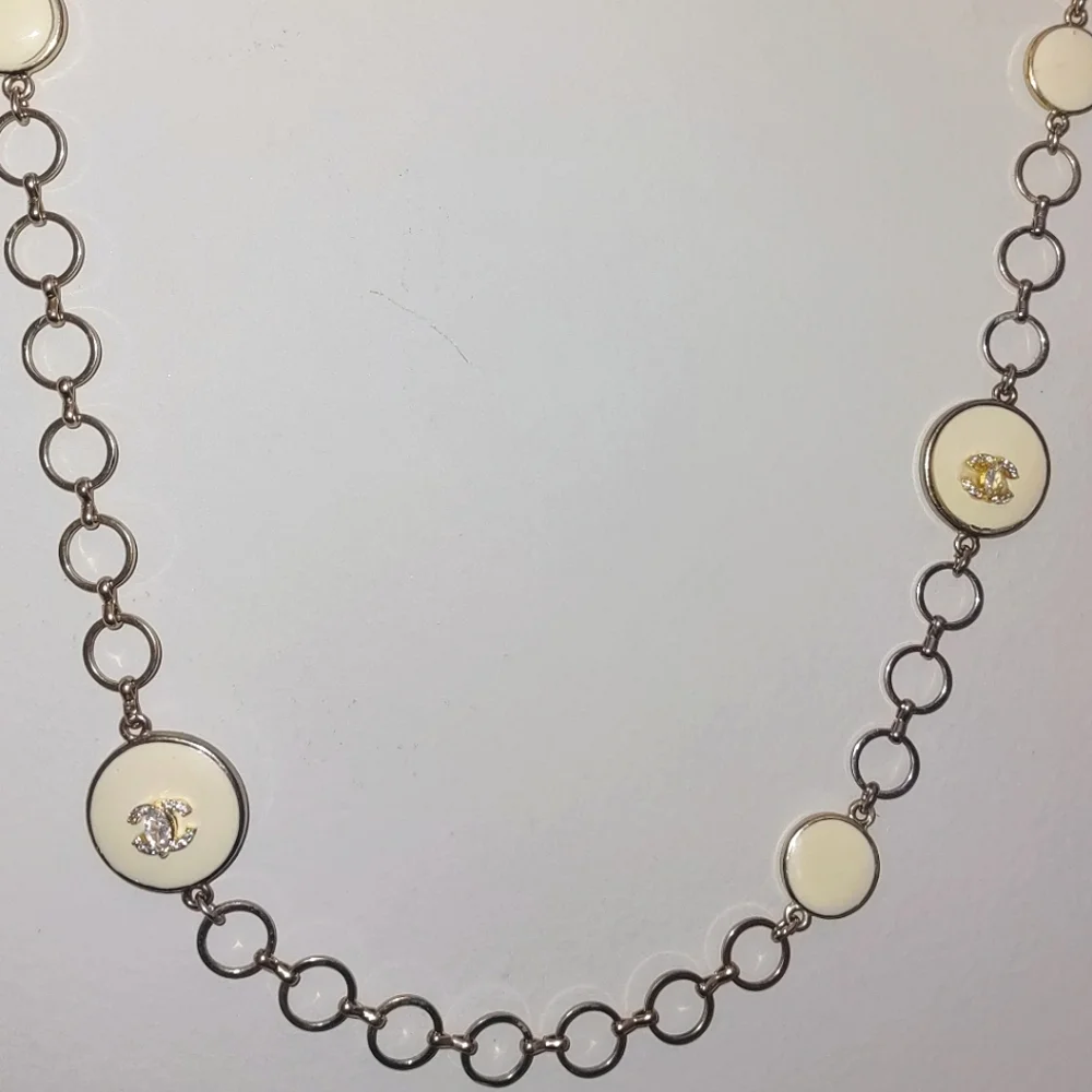 Fashionable Old Fashioned Necklace